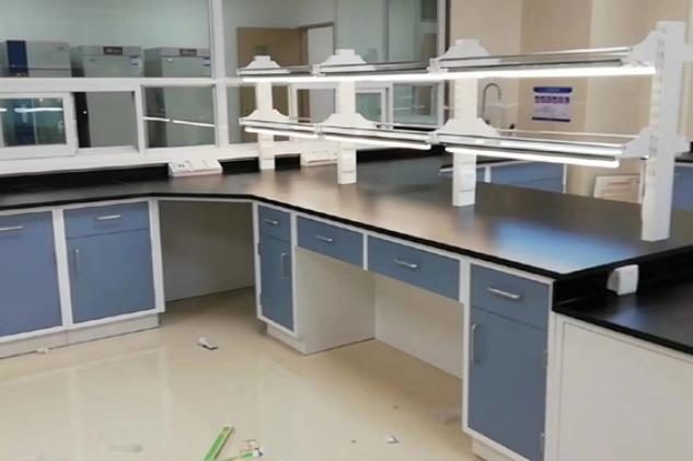 貴金屬監(jiān)測實(shí)驗(yàn)室